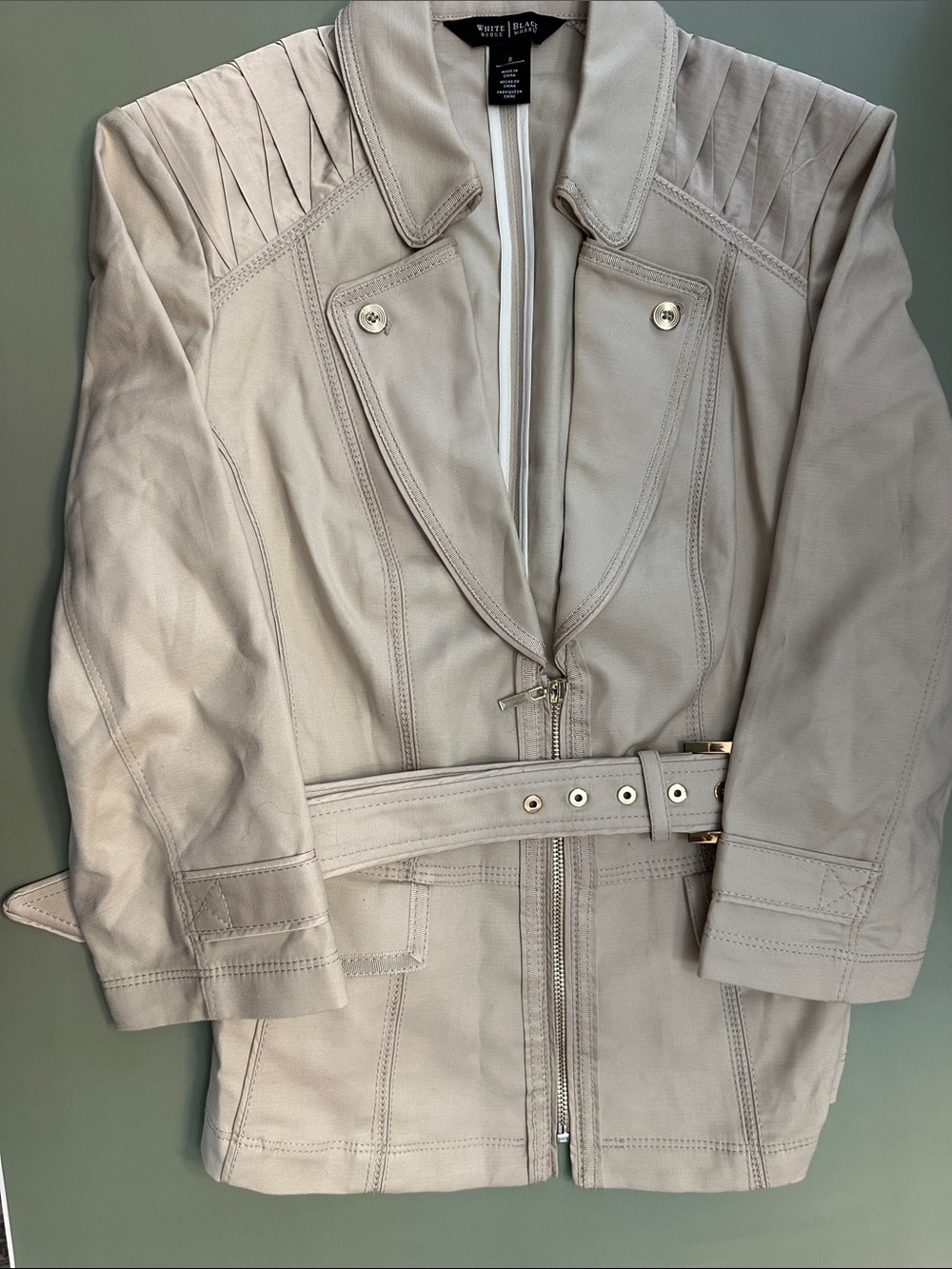 White House Black Market Beige Pleated-Shoulder Belted Trench Jacket